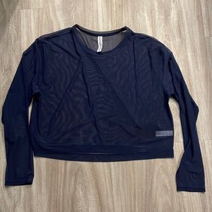 Athleta mesh long sleeve shirt size medium